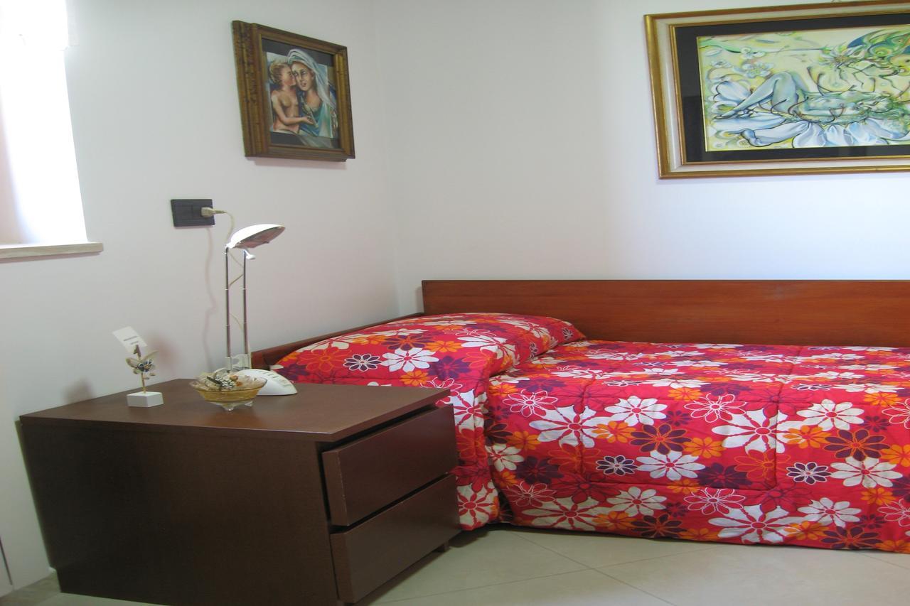 Il Sorriso B&B Пулзано Екстериор снимка